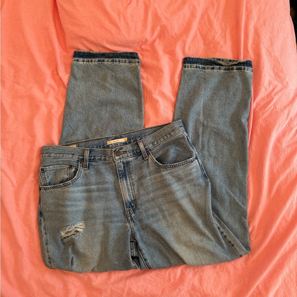 Levi’s Baggy Dad Ripped Jeans